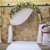 Свадебная арка в нежном лиловом и белом цвете