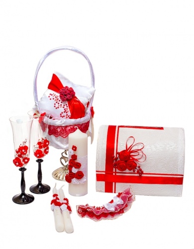 Свадебный комплект аксессуаров в красном цвете