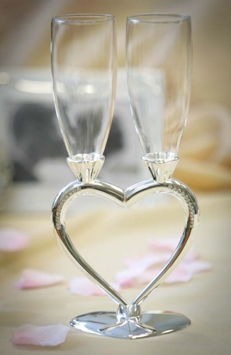 Свадебные бокалы сердечки